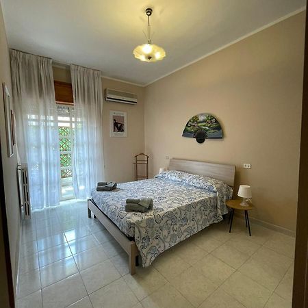 Apartamento Casa Elena Cagliari Exterior foto